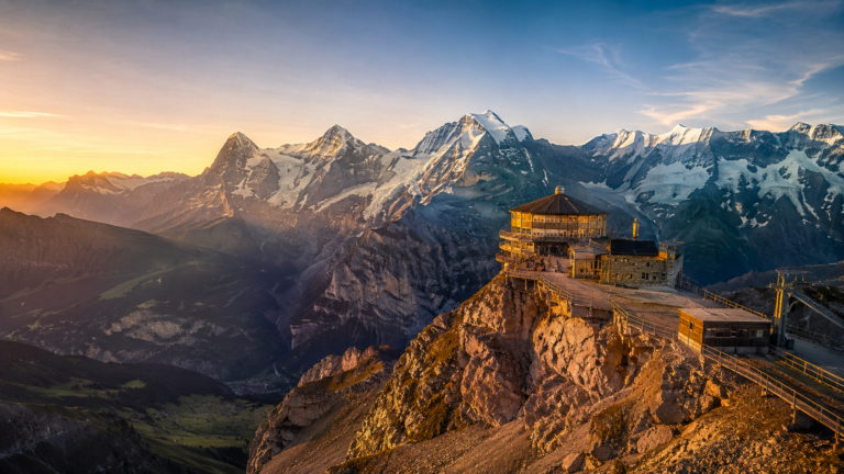 Schilthorn (Piz Gloria), Mürren, Switzerland